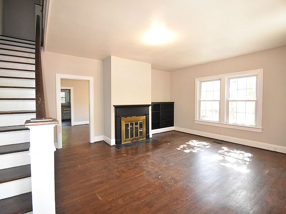 3rd image of 308 Hinsdale Ave APT 1