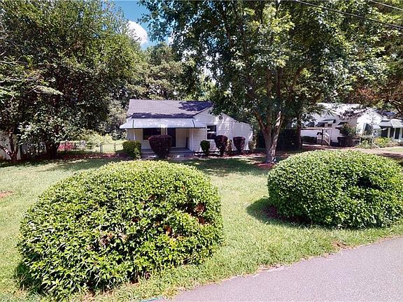 3rd image of 693 Mozley Dr SE