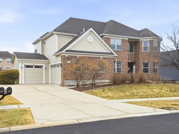 635 Slate Run, Elgin, IL 60124