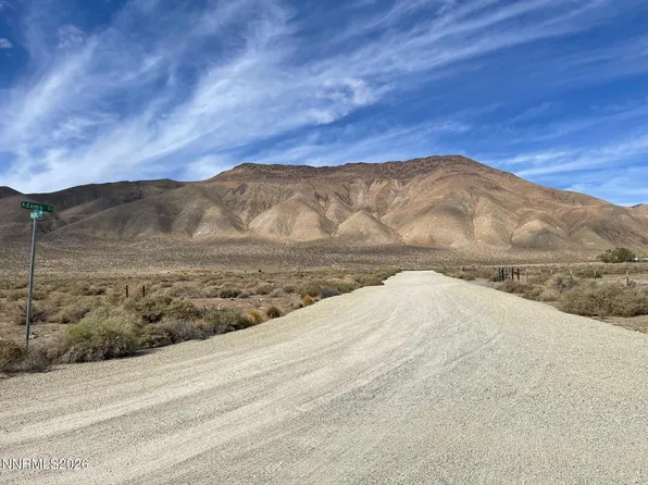 9 Adams Ct, Yerington, NV 89447