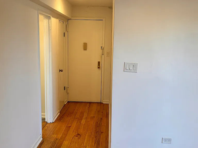 149 Marine Ave #2S — Photo 10
