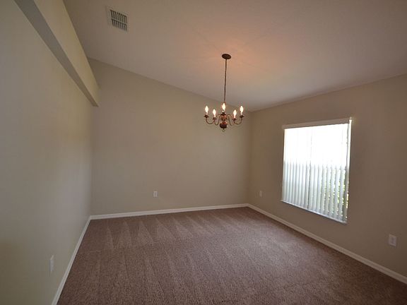 3rd image of 2719 N Juliet Dr