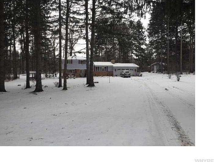 1st image of 104 Kalla Ln