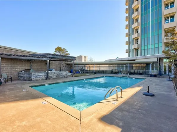 5900 N Mosteller Dr #42, Oklahoma City, OK 73112