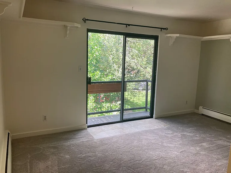 3597 Nottingham Ct — Photo 15