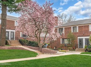 187 Manor E, Red Bank, NJ 07701
