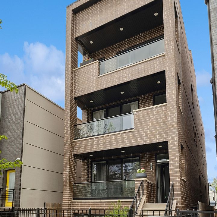 1st image of 1822 N Kedzie Ave #2