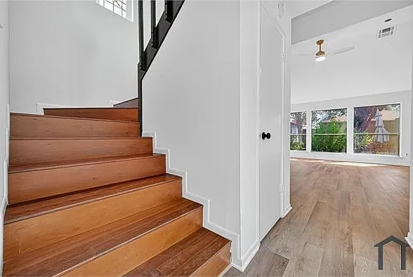 1917 Trixie Ln — Photo 7