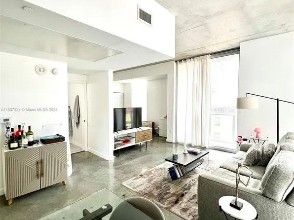 151 SE 1st St APT 710, Miami, FL 33131