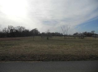 670 Bradshaw Rd #13, Lebanon, TN 37087