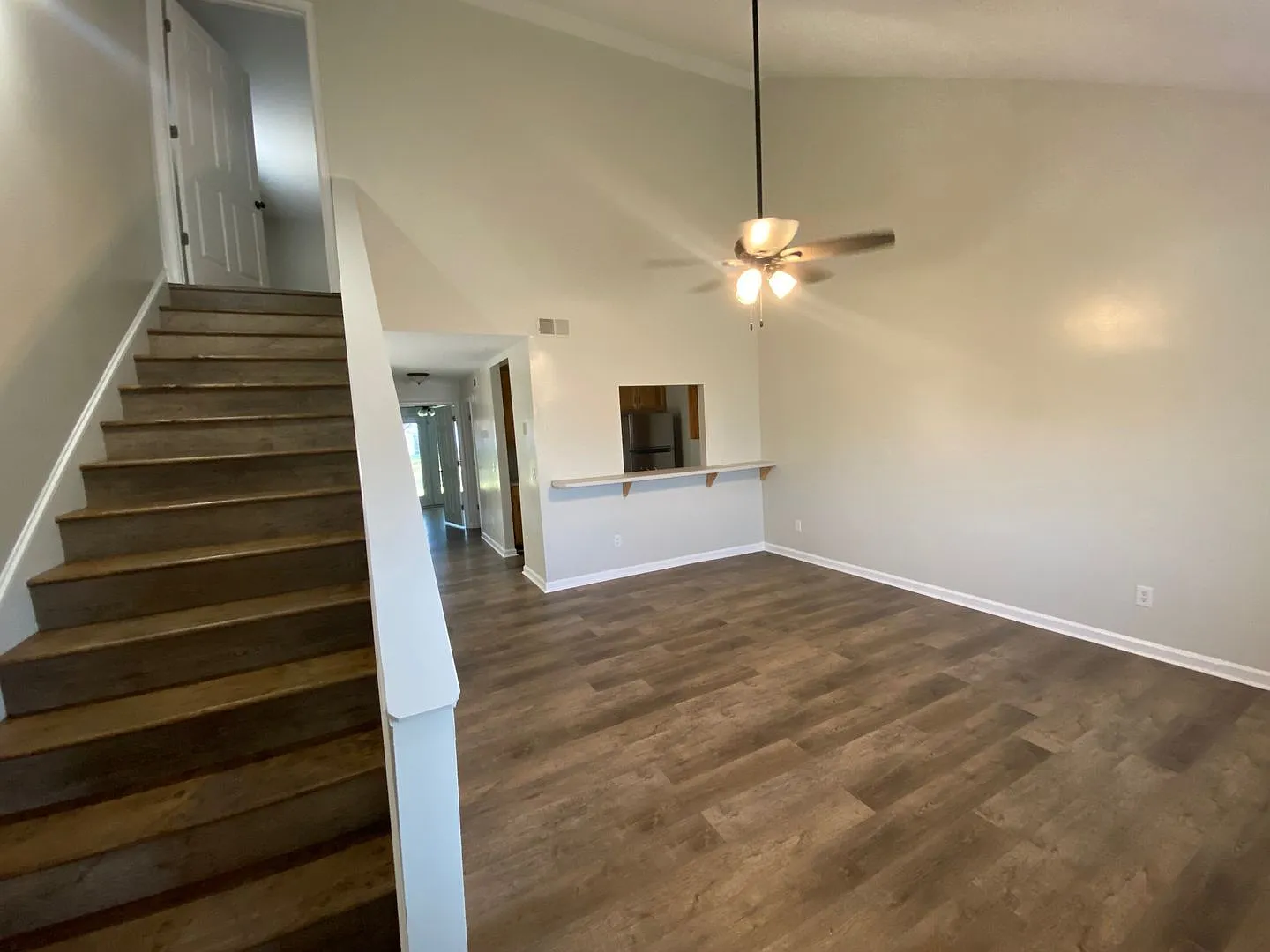 2 bed 2 bath duplex — Photo 4