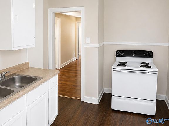 5th image of 1345 Stillman Ave