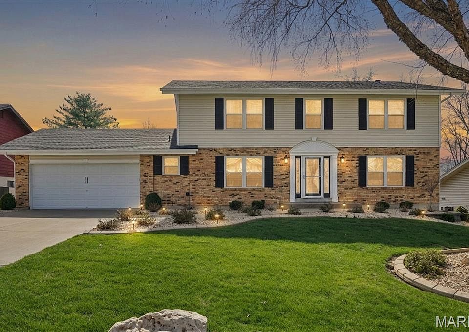 1st image of 3074 Winding River Dr