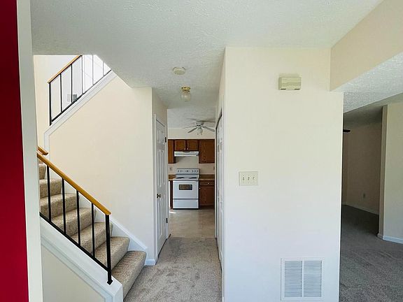 4th image of 6107A Hoskins Hollow Cir