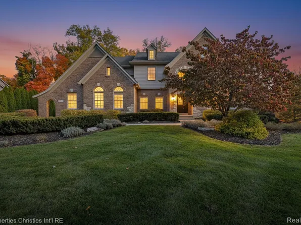 15894 Augusta Ct, Northville, MI 48168