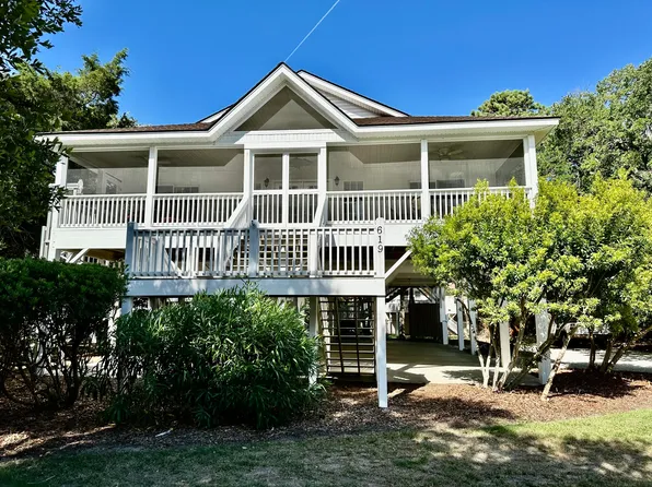 619 Pompano St, Edisto Island, SC 29438