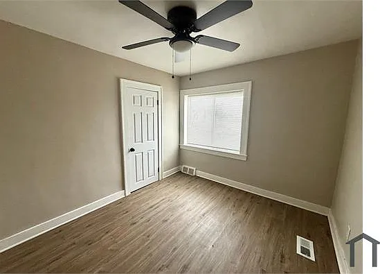 9355 Ward St — Photo 5