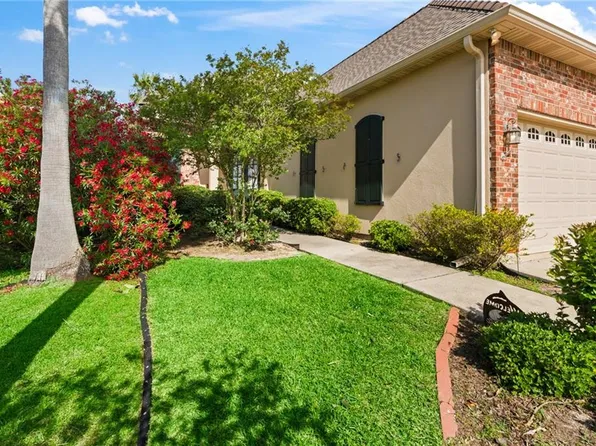1519 Royal Palm Dr, Slidell, LA 70458