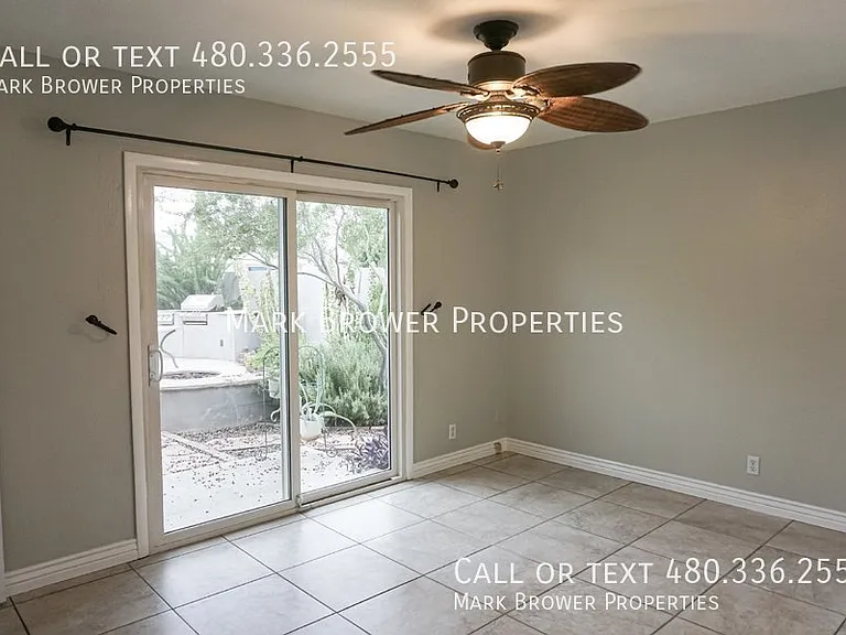 332 E Pierce St — Photo 8