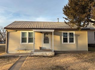 314 W Walnut St, Waterville, KS 66548