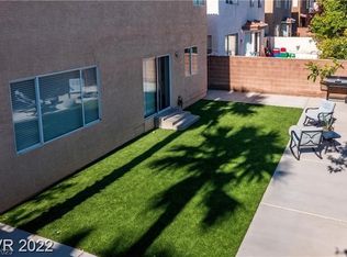 9926 Ridge Hill Ave, Las Vegas, NV 89147