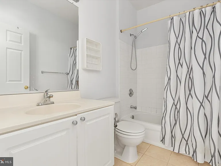 4200 Mozart Brigade Ln #N — Photo 9