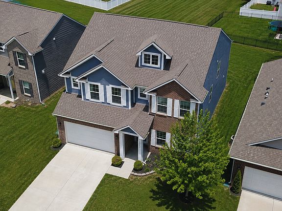 3rd image of 5872 Wintersweet Ln
