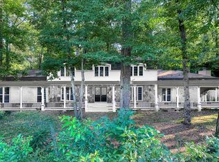 11550 Strickland Rd, Roswell, GA 30076