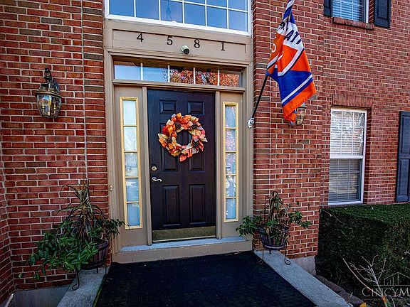 3rd image of 4581 Randall Dr