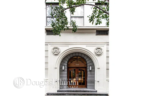 Sold by Douglas Elliman | media 15