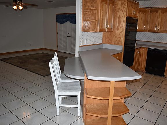 5th image of 6362 Cherry Laurel Dr