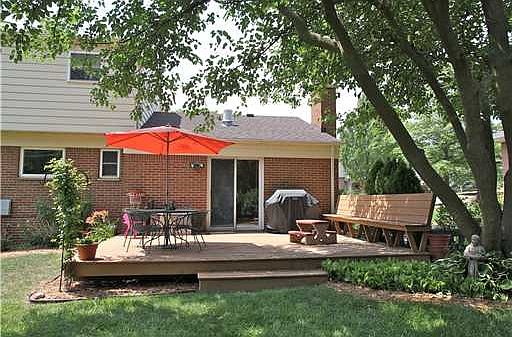 3rd image of 2035 Churchill Dr