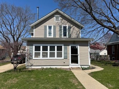 166 Grove Ave, Hampshire, IL, 60140