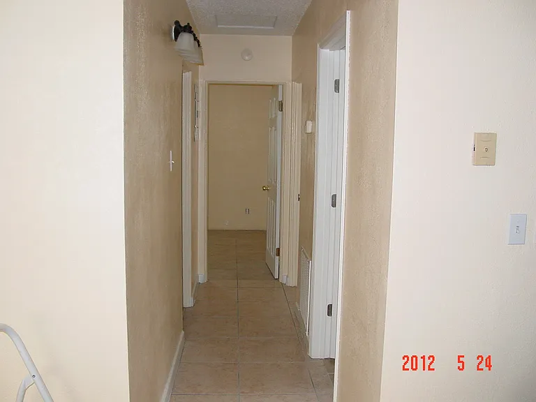 2805 Paine Ln — Photo 8