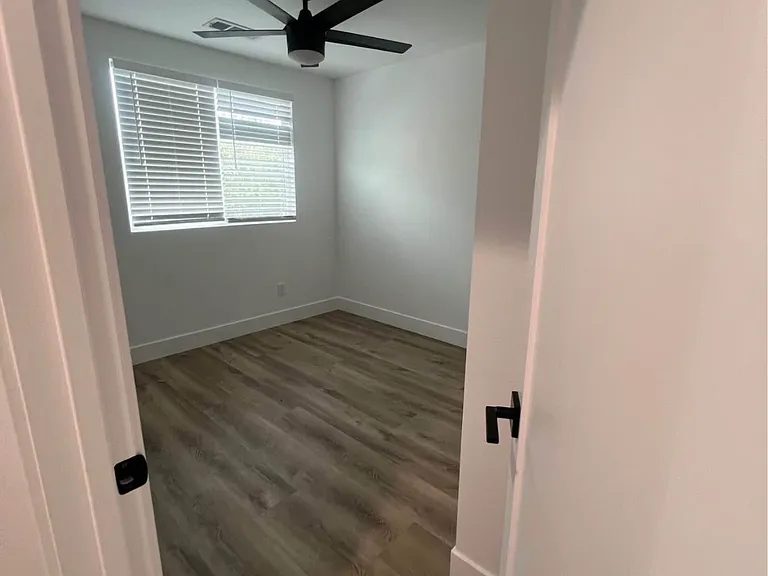 26541 Calle Delphina #F — Photo 22