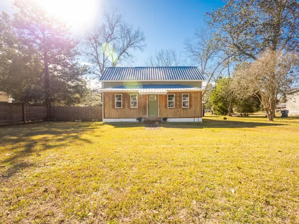 21132 Seminole Ave, Lockhart, AL 36455