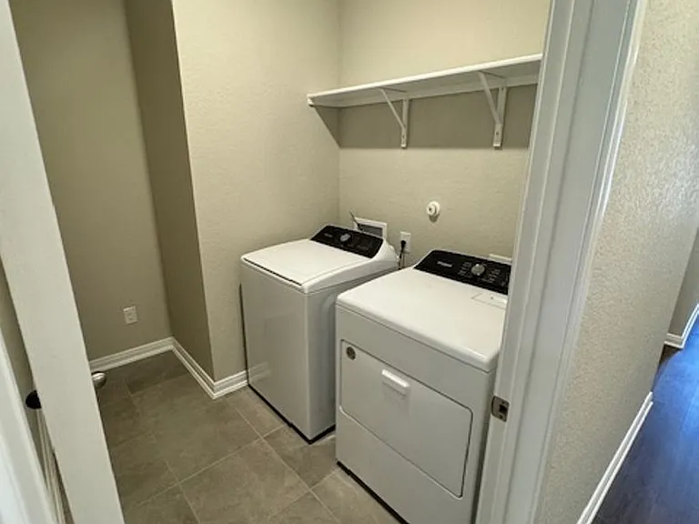 3114 Charyn Way — Photo 22