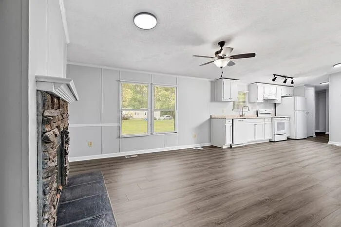 1502 Clan Campbell Dr — Photo 13