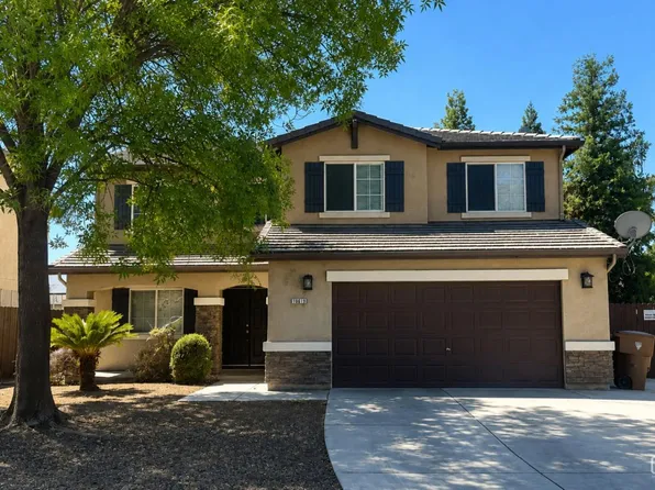 10619 Grand Prairie Dr, Bakersfield, CA 93311