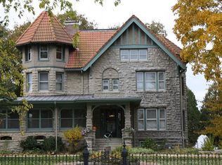 1449 Knapp St, Oshkosh, WI 54902