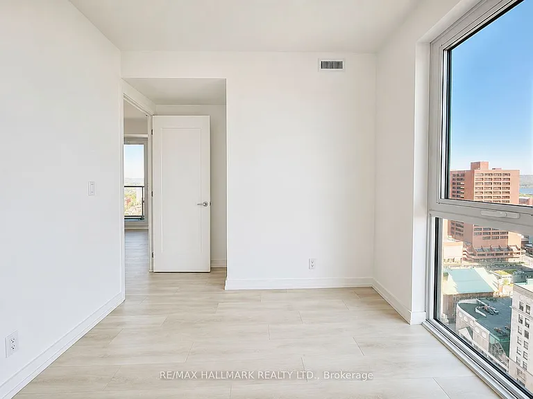 75 James St S #2202 — Photo 5