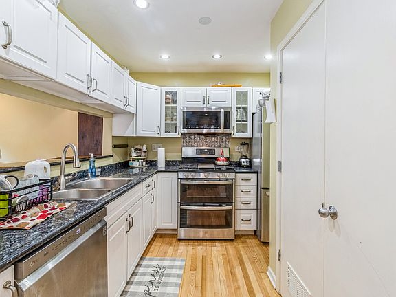 Interior - Kitchen