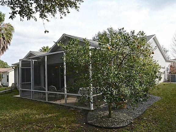 3rd image of 2744 Privada Dr