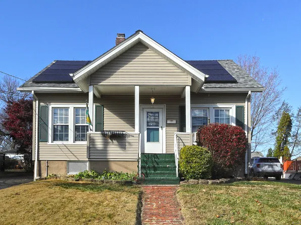 43 Meriden Avenue, Meriden, CT 06451