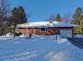 2 Beechwood Dr, Latham, NY 12110
