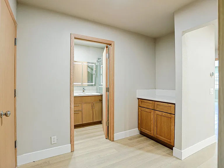 9909 Merced River Ave — Photo 37