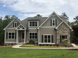 1060 Glen Eagle Dr, Greensboro, GA