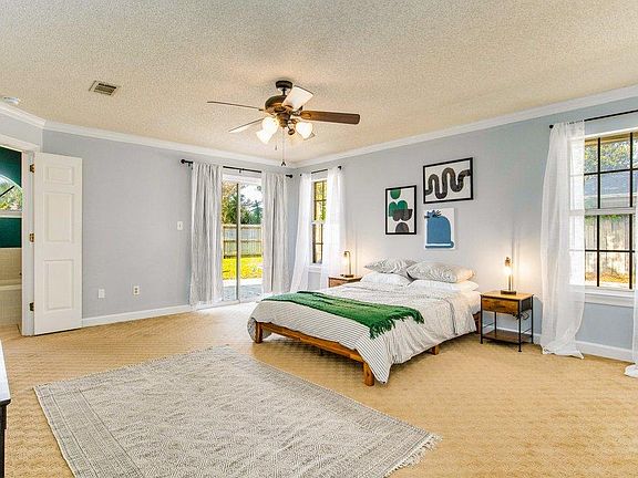 5th image of 1311 Calcutta Dr