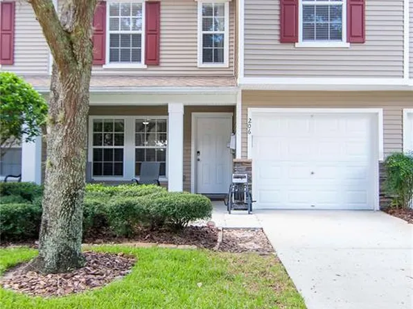 206 Sawtooth Dr, Valrico, FL 33594