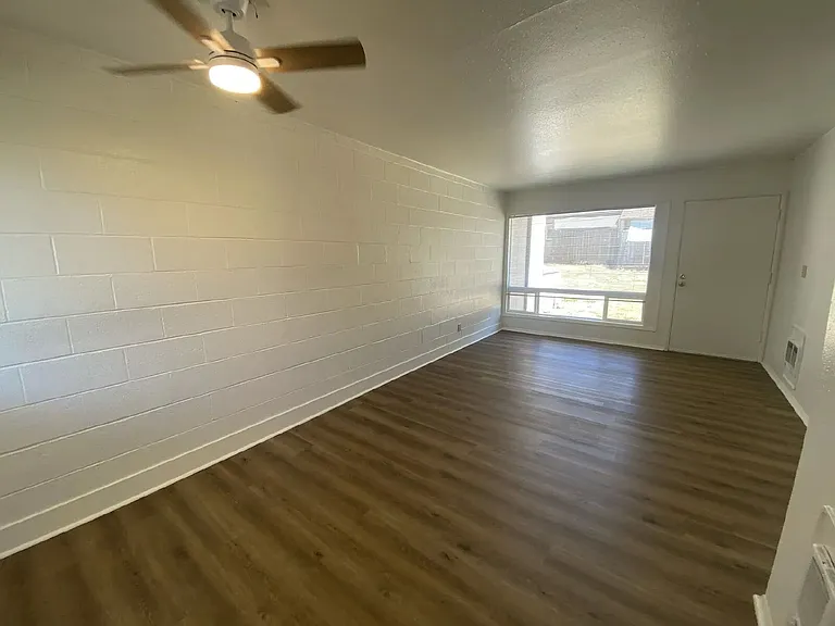 769 NE Alameda Ave — Photo 6